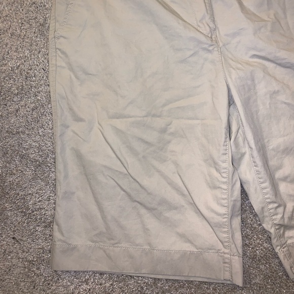 Tommy Hilfiger Tan Cargo Shorts size 18 - Picture 6 of 12